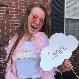 Meet your Posher, Grace